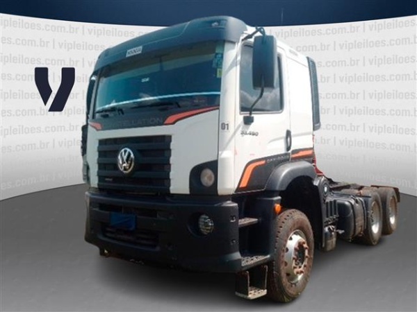Caminhão Volkswagen Constellation 33.480 ano 2023