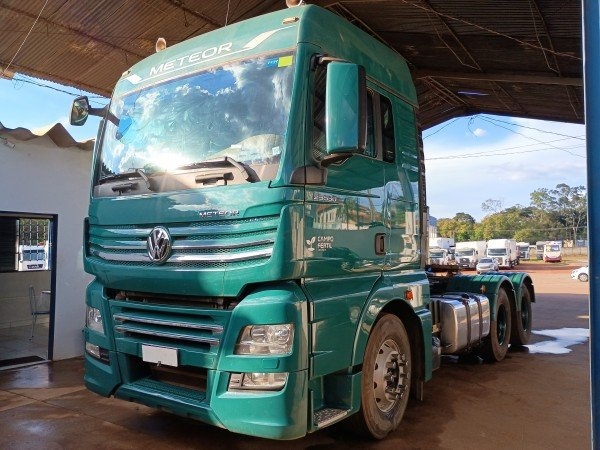Caminhão Volkswagen Meteor 29.530 ano 2023