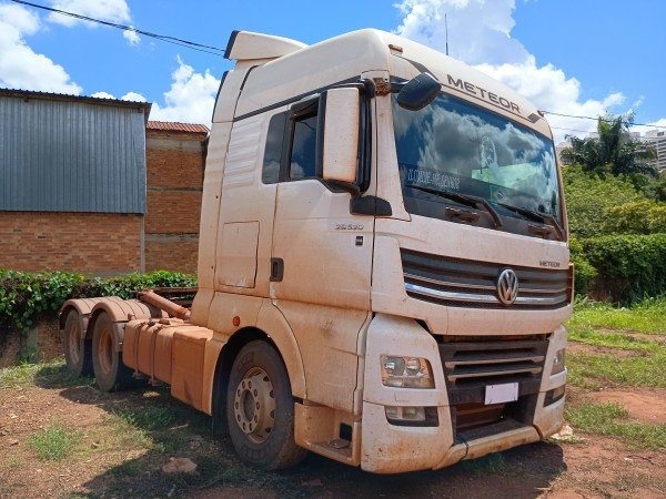 Caminhão Volkswagen Meteor 29.530 ano 2023