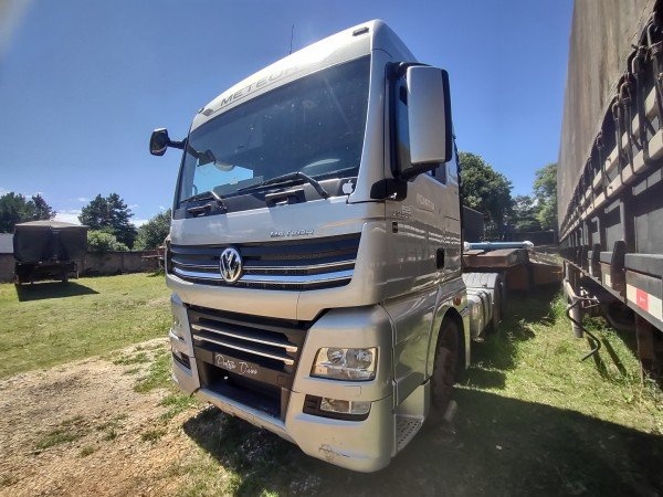 Caminhão Volkswagen Meteor 29.530 ano 2023