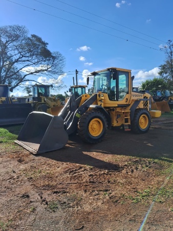 Pá Carregadeira Volvo L60F ano 2021
