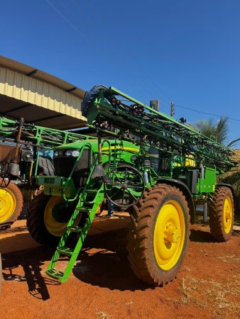 Pulverizador Autopropelido John Deere 4730 ano 2014