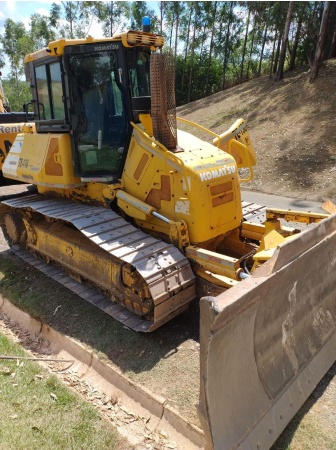 Trator de Esteira Komatsu D61-EX ano 2016