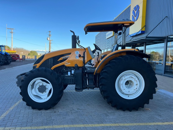 Trator Valtra A134 ano 2022
