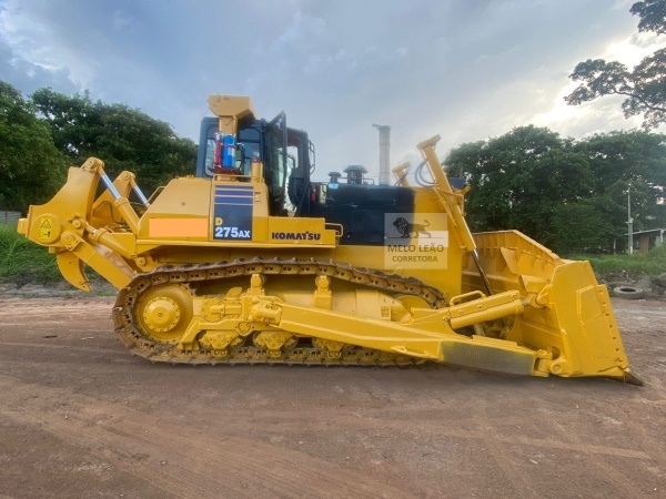 Trator de Esteira Komatsu D275AX ano 2009