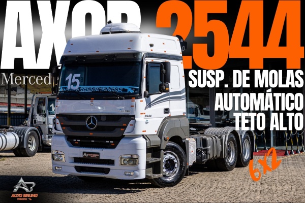 Caminhão Mercedes Benz Axor 2544 ano 2015