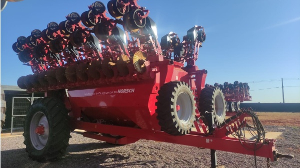 Plantadeira Horsch Maestro Evolution 24.45 ano 2024