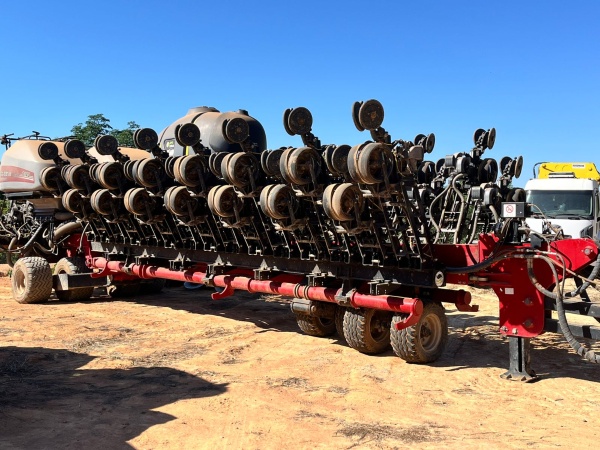 Semeadeira Case FAST RISER 6100 ano 2021