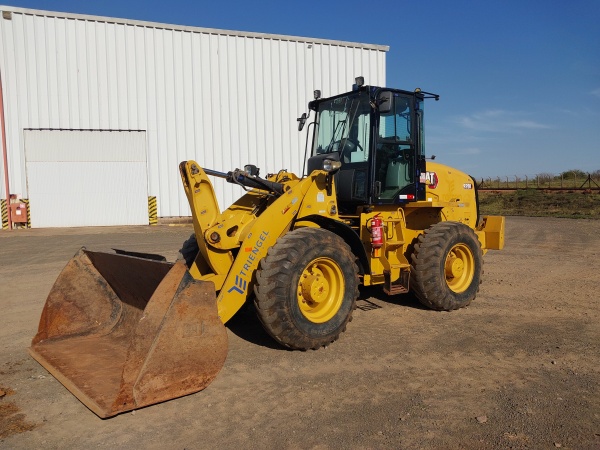 Pá Carregadeira Caterpillar 920K ano 2020