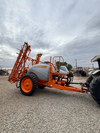 Pulverizador Jacto Advanced 3000 ano 2023