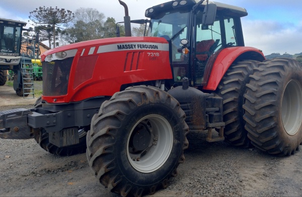 Trator Massey Ferguson 7318 Dyna 3 ano 2022