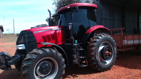 Trator Case Puma 140 ano 2021