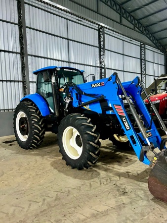 Trator New Holland T6.110 ano 2015