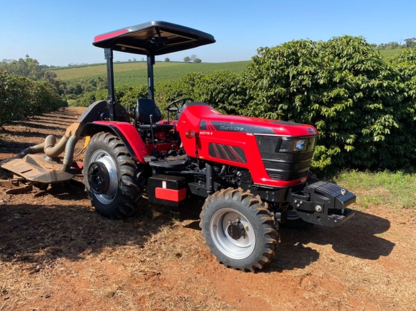 Trator Mahindra 6075 E ano 2025
