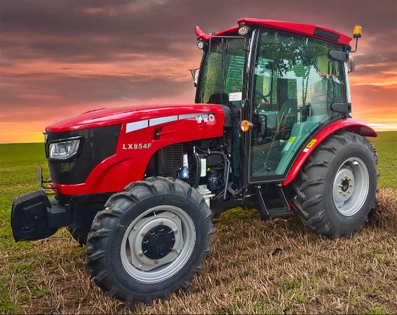 Trator Yto LX854F ano 2025