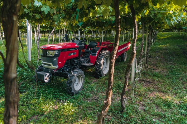 Trator Mahindra 2025 ano 2025