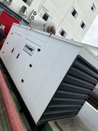 Gerador de Energia STEMAC 440 kVA ano 2006 - 440 kVA - Outros