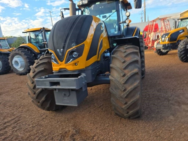 Trator Valtra BH154 Hitech ano 2022