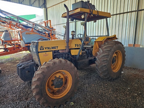 Trator Valmet 785 ano 1992