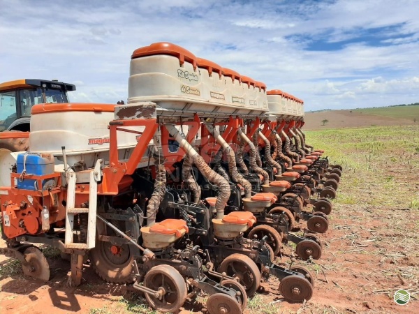 Plantadeira Jumil JM-3080 PD ano 2013