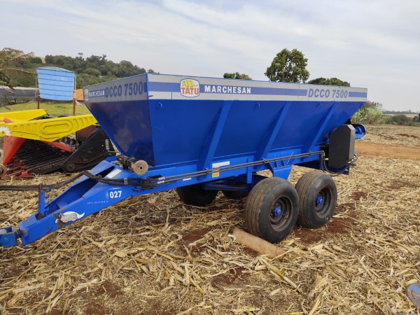 Distribuidor Tatu Marchesan DCCO7500 ano 2015