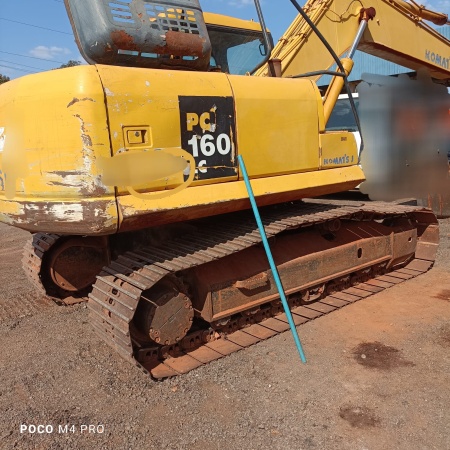 Escavadeira Komatsu PC160 ano 2006