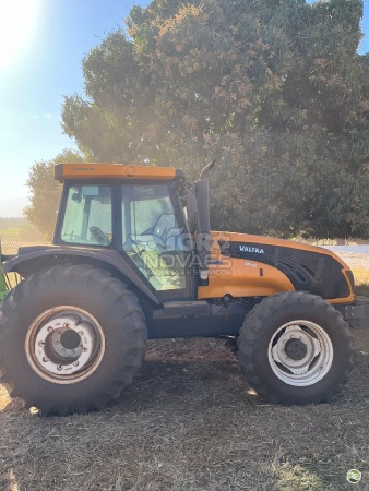 Trator Valtra BM 135 ano 2023