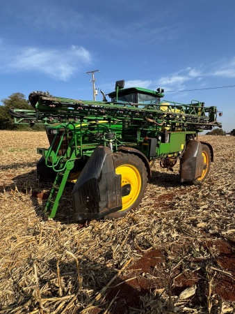 Pulverizador Autopropelido John Deere 4730 ano 2015