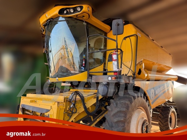 Colheitadeira New Holland TC 5.90 ano 2021