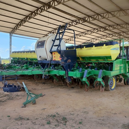 Plantadeira John Deere Ccs 2122 ano 2019