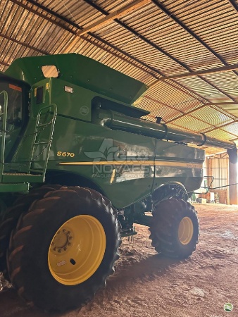 Colheitadeira John Deere S670 ano 2019