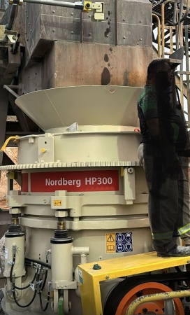 Britador Metso Nordberg HP300 ano 2024