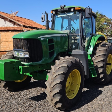 Trator John Deere 6190J ano 2017