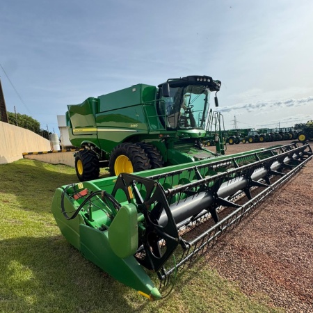 Colheitadeira John Deere S660 ano 2016