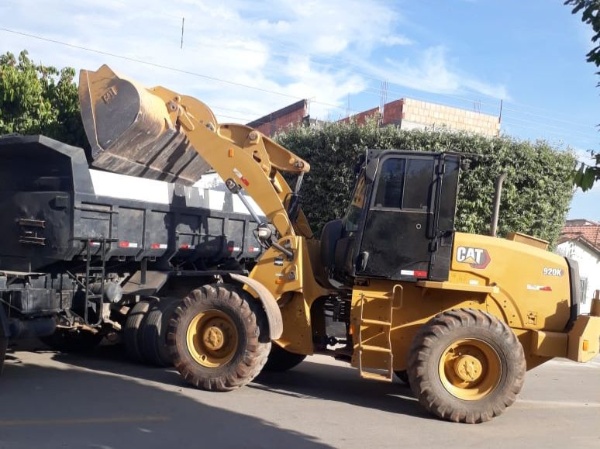 Pá Carregadeira Caterpillar 920K ano 2021