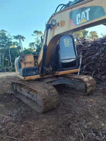 Escavadeira Caterpillar 312D2L ano 2019