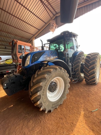 Trator New Holland T7.260 ano 2021