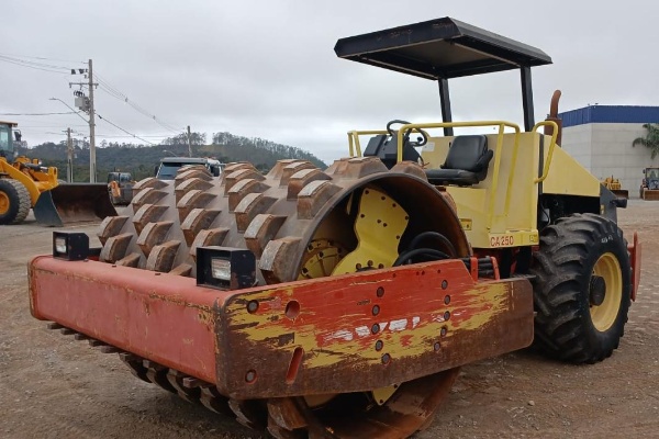 Rolo Compactador Dynapac CA250 ano 2007 - CA250 - Pavimentação e Infraestrutura