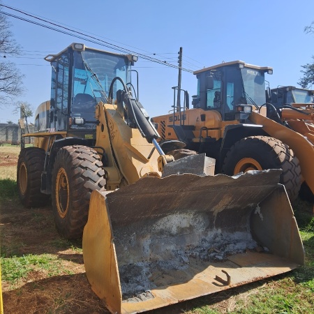 Pá Carregadeira Caterpillar 924g ano 2007