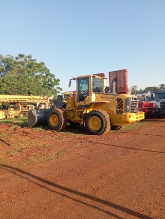 Pá Carregadeira Volvo L70F ano 2018