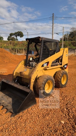 Mini Carregadeira Caterpillar 236B ano 2012