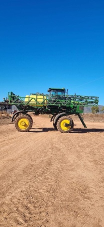 Pulverizador Autopropelido John Deere M4025 ano 2022
