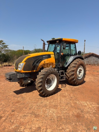 Trator Valtra BM 125 ano 2016