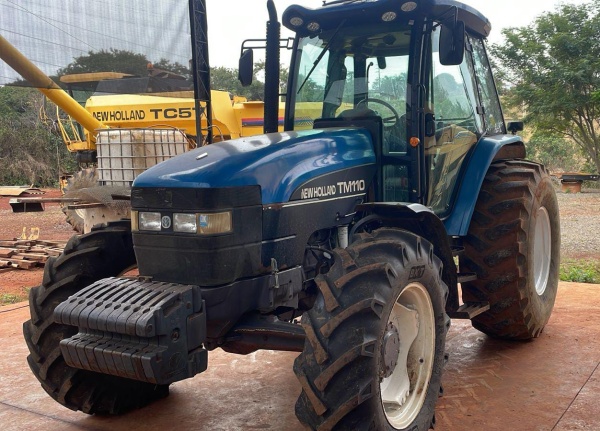 Trator New Holland TS 110 ano 1999