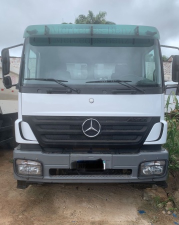 Caminhão Mercedes Benz MB 2831 ano 2012 - MB 2831 - Caminhões e Carretas
