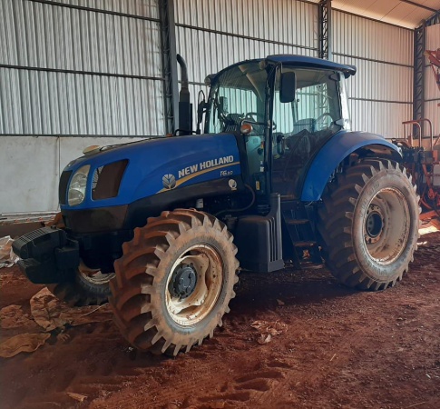 Trator New Holland NW T6 110 ano 2016 - NW T6 110 - Máquinas Agrícolas