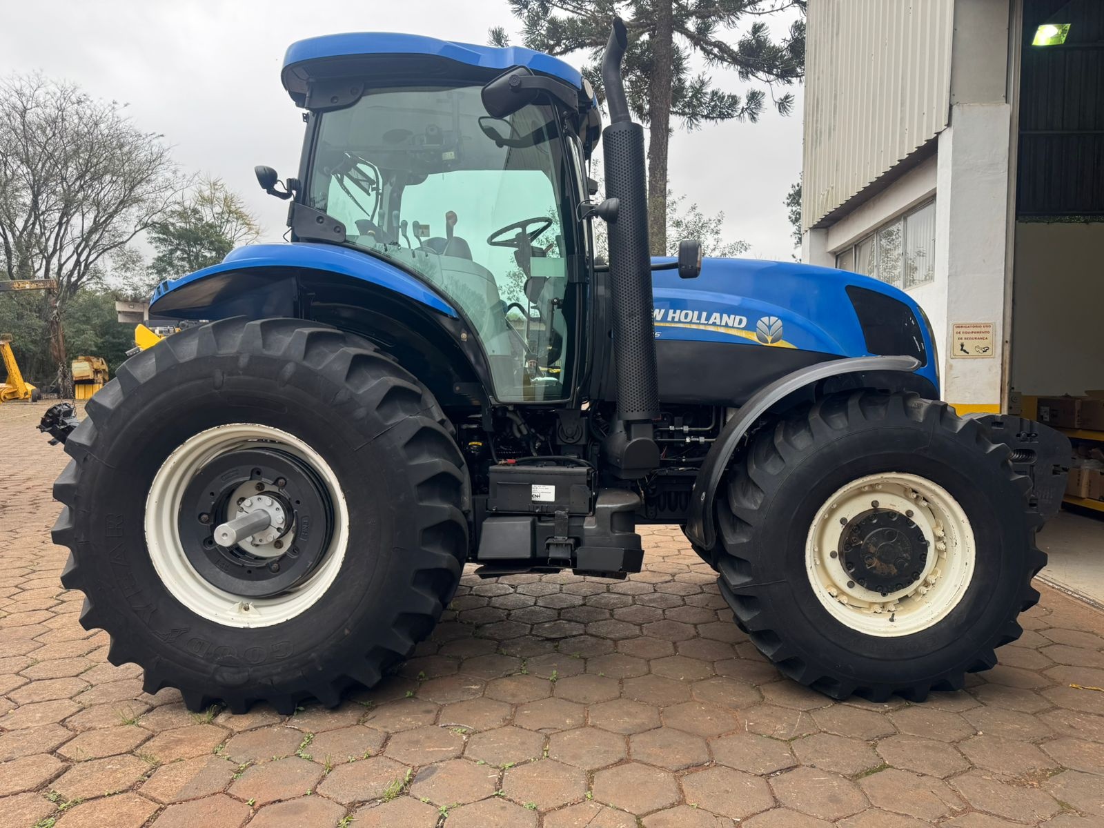 Trator New Holland T7.175 ano 2016