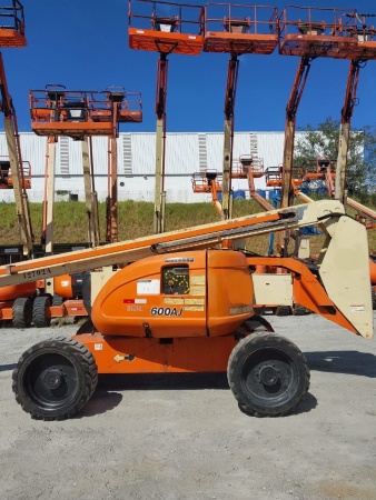 Plataforma JLG 600AJ ano 2011