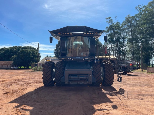 Colheitadeira Fendt IDEAL 8
