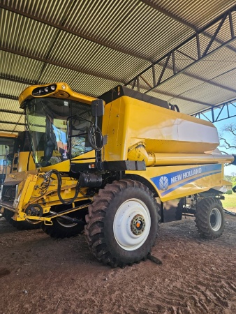 Colheitadeira New Holland TC 5.90 ano 2022